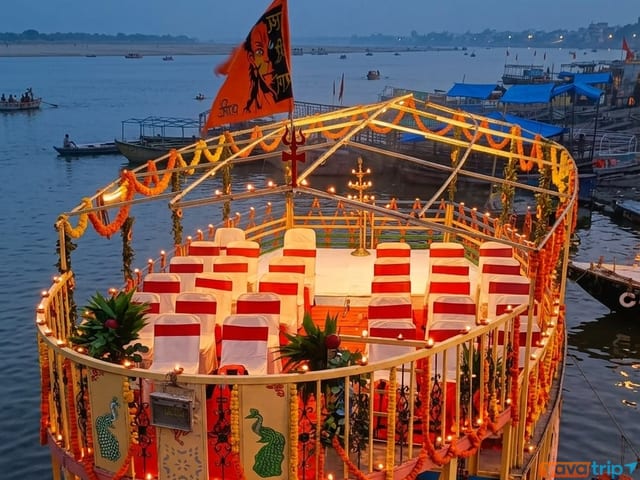Bajra Royal Sky Deck Boat Ride – Premium Traditional Boat, Varanasi